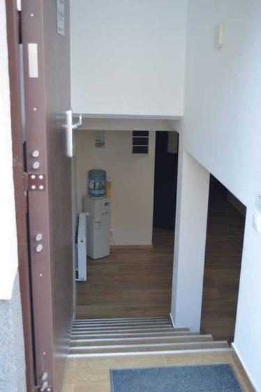 Apartament cu 4 camere în Ultracentral