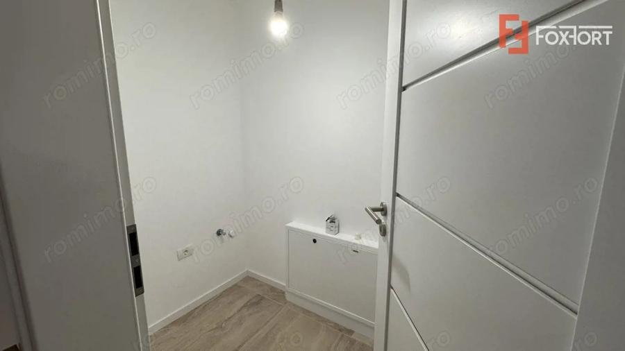 Casă cu 5 camere cu Teren 350 Mp în Central