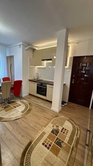 Apartament cu 2 camere decomandat în Pandurilor