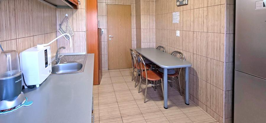 Apartament 3 camere 2 balcoane, 82 mp | Decomandat | Gata de mutat | Rolast | P - 6