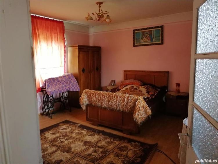 Casă cu 3 camere cu Teren 2335 Mp în Ohaba