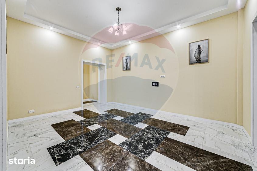 Apartament cu 3 camere în Central