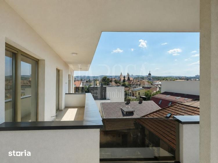 Apartament cu 4 camere în Central