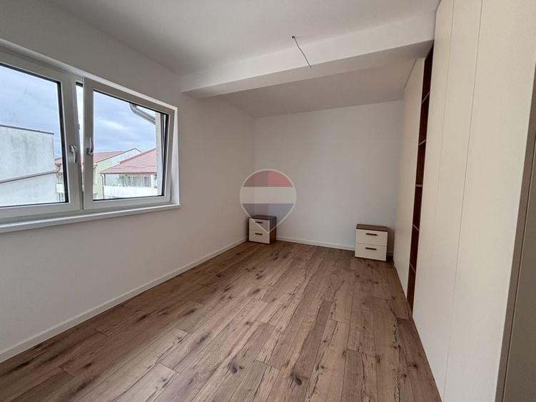 Apartament cu 2 camere decomandat, mobilat în Șelimbăr