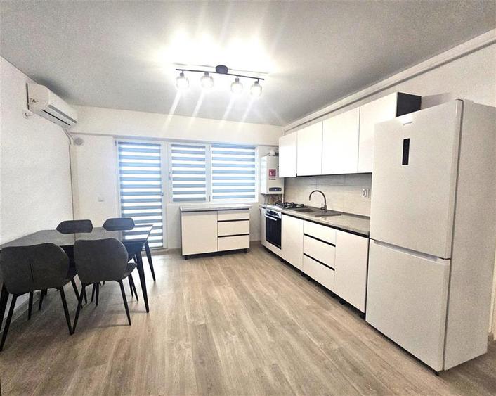 Apartament cu 2 camere decomandat, mobilat în Copou