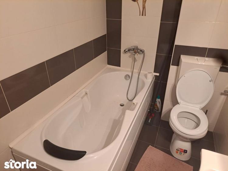 Apartament 3 camere, 74 mp, zona Central - 8