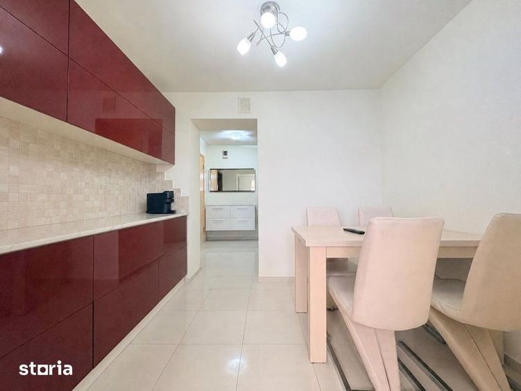 Apartament cu 3 camere decomandat, mobilat în Lunei