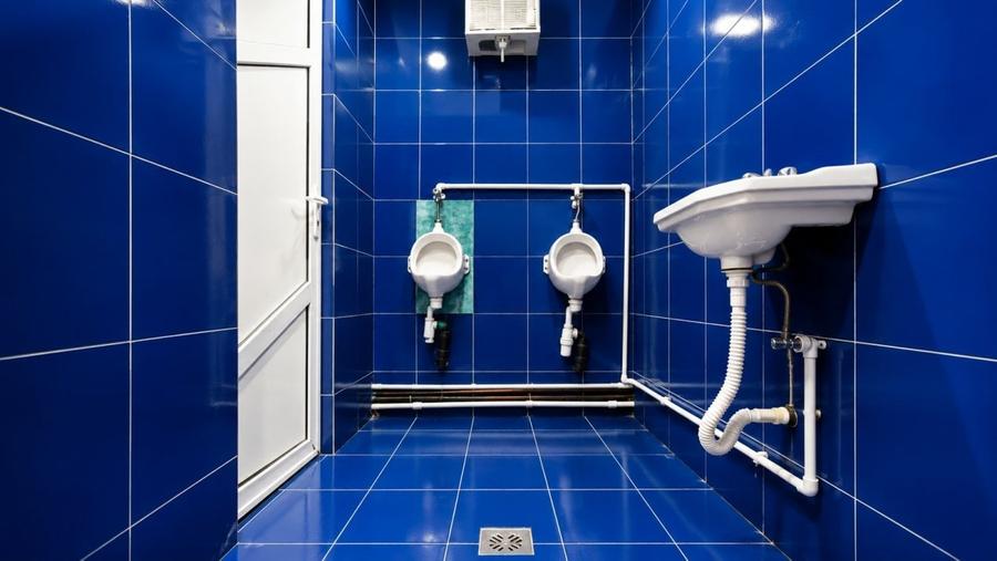 Spațiu comercial, de 258.39999389648 mp, în Central