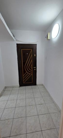 2 camere str.Miron Costin partea spre centru - 7