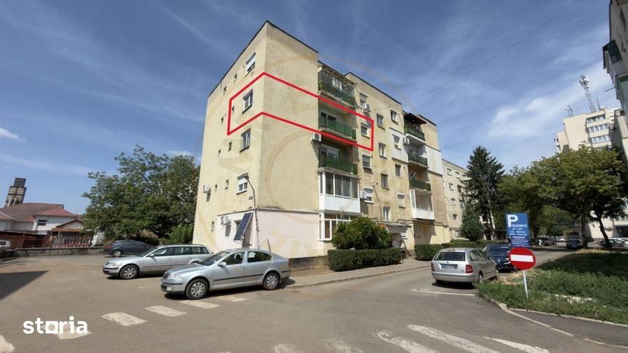 Apartament cu 2 camere semidecomandat în Central