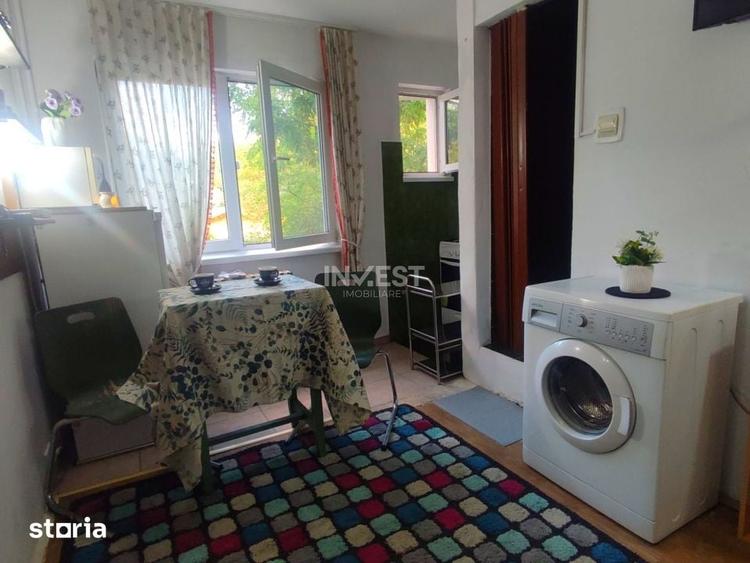 Apartament cu 2 camere în Podu Roș