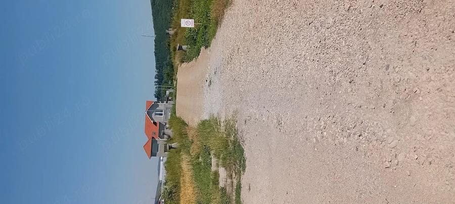 Vind teren intravilan - 2