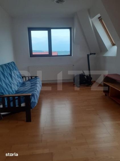Apartament cu 3 camere decomandat în Zorilor — fotografia 3