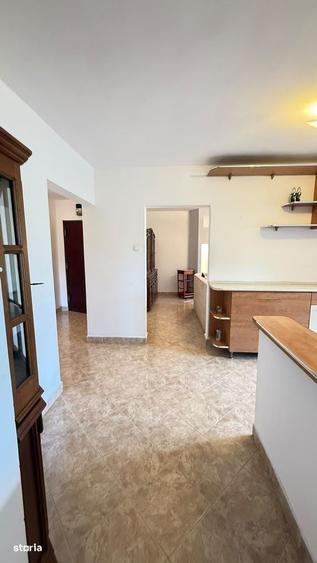 Apartament cu 3 camere în Dacia