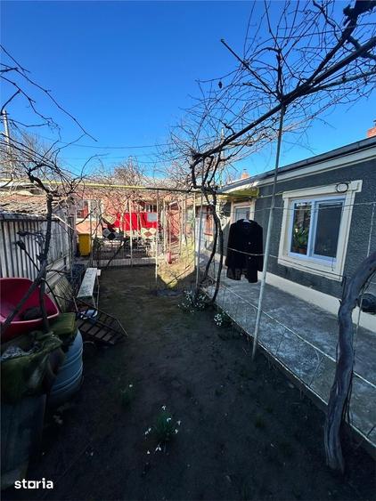 Chercea Casa doua corpuri cladire 5 cam Teren=231 mp - 1