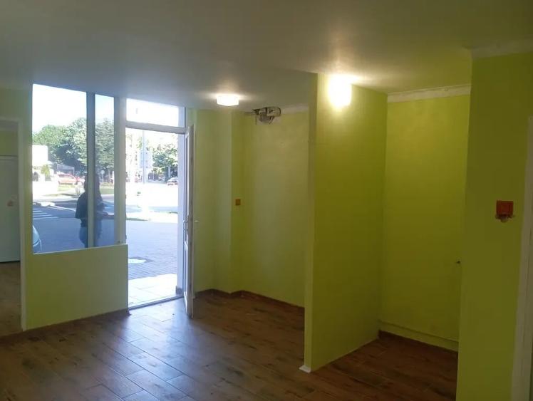 Spațiu comercial, de 35 mp, în Central