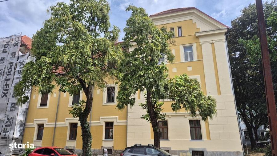 Spațiu comercial, de 45 mp, în Take Ionescu