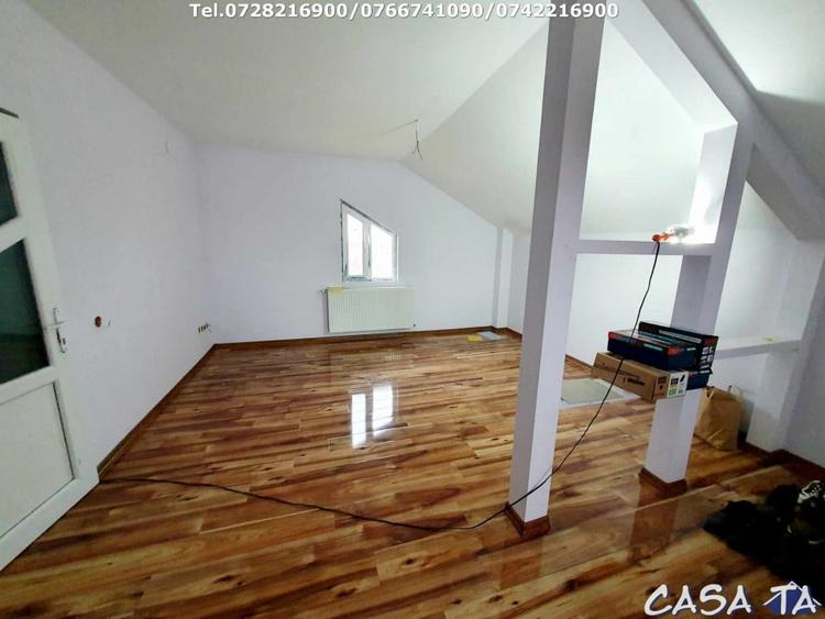 Casă individuală cu 3 camere cu Canalizare în Bălești