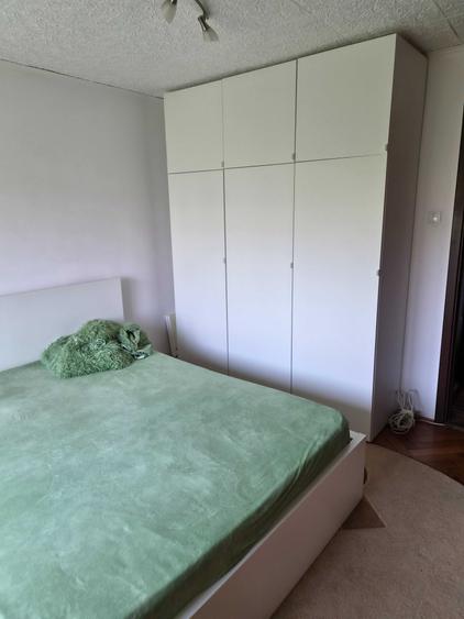 Apartament cu 4 camere decomandat în Complex Studențesc