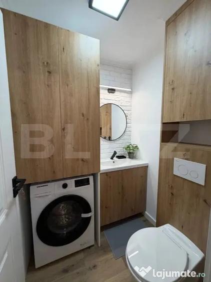 Apartament cu 3 camere decomandat în Câmpului