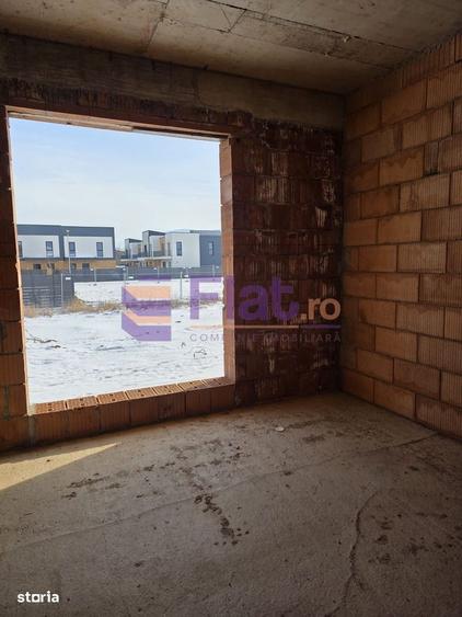 Casă cu 4 camere cu Teren 700 Mp în Central