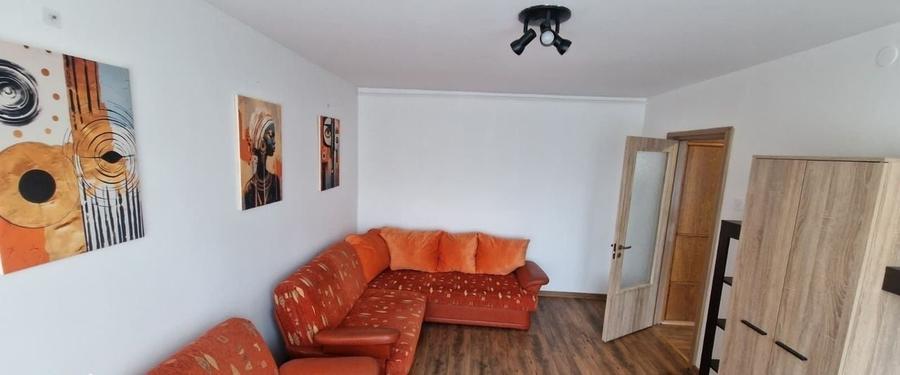 Apartament cu 2 camere decomandat în Drumul Taberei