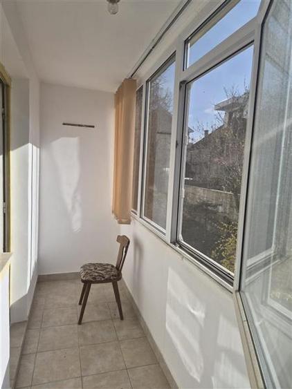 Apartament cu 3 camere decomandat în Gheorgheni — fotografia 3