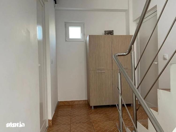 Casă cu 5 camere cu Teren 138 Mp în Central