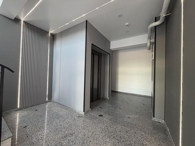 AP. 2 CAMERE- PARCARE, CURTE PROPRIE, CENTRALA, BUCATARIE INCHISA - 3