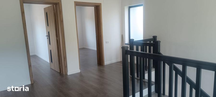 CASA IN VALEA URSULUI. - 16