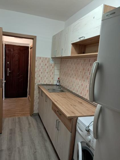 Apartament decomandat în Veteranilor
