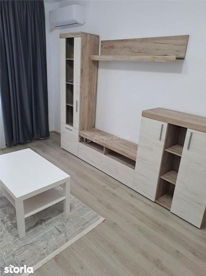 Apartament cu 3 camere semidecomandat, mobilat în Rahova