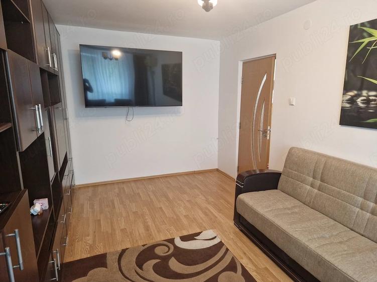 Apartament cu 2 camere decomandat în Crângași