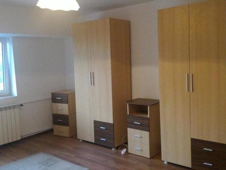 Garsonieră decomandată în Unirii