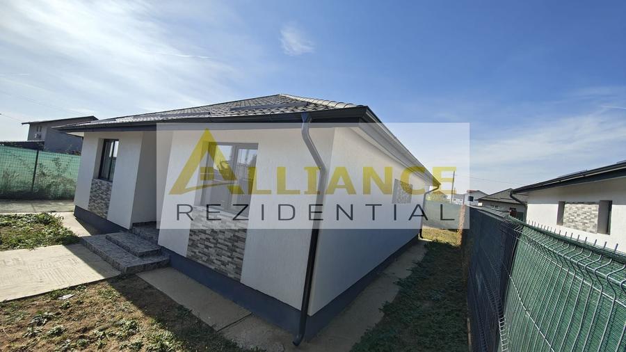 Casă individuală cu 4 camere cu Teren 315 Mp în Berceni