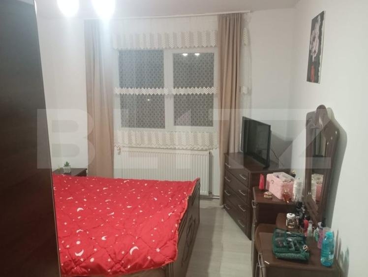 Apartament cu 2 camere decomandat, mobilat în Micro 6