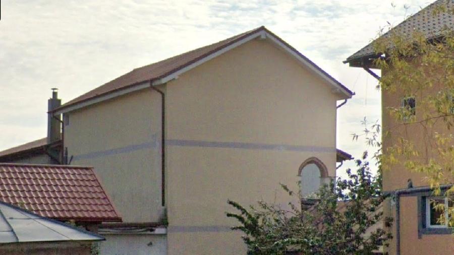 Casă individuală cu 6 camere cu Teren 831 Mp în Drăgănești