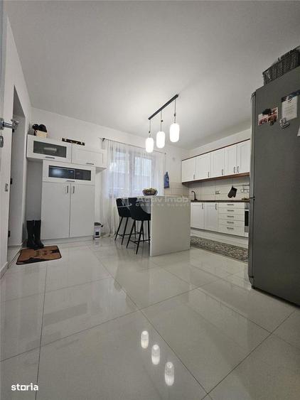 Vila P+1+M 270 mp - Militari Residence priza EV - 11