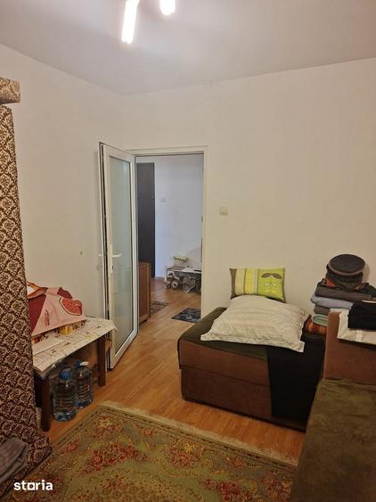 Apartament cu 2 camere în Tomis III