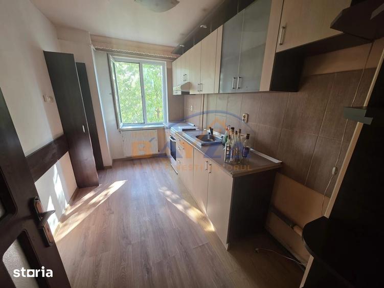 Aleea Mara?ti, apartament 3 camere decomandat, etaj 2, garaj exterior - 14