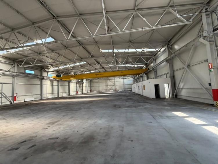 Spațiu comercial, de 238,708 mp, în Central