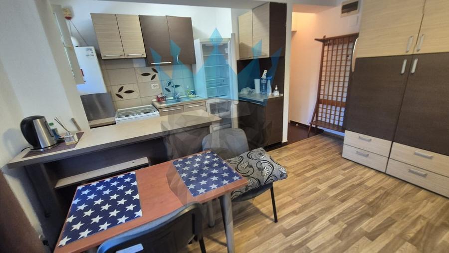 Apartament cu 2 camere nedecomandat, mobilat în Sălăjan