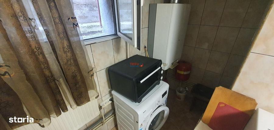 Casă cu 4 camere în Central