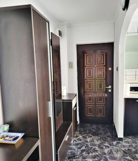 Inchiriez apartament cu 2 camere - 4
