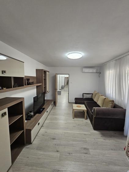 Vand apartament 3 camere - 7
