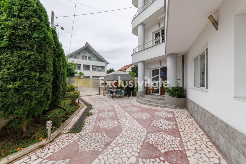 Casă individuală cu 9 camere cu Canalizare în Găvana 2