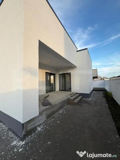 Casă cu 3 camere cu Teren 473 Mp în Central