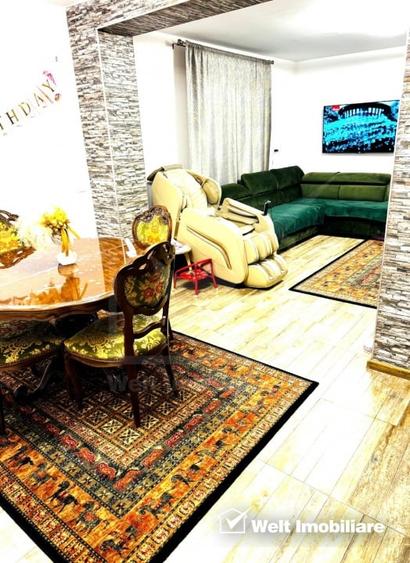 Casă individuală cu 5 camere cu Canalizare în Apahida