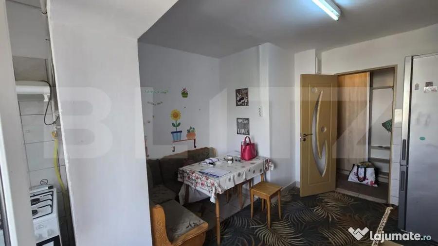Apartament de inchiriat, cu 2 camere, 58 mp, zona Micro 17 - 9