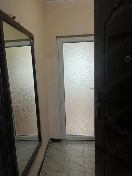 Apartament cu 2 camere semidecomandat în Brâncoveanu